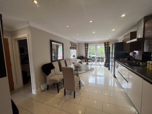 Photo 18- click for photo gallery